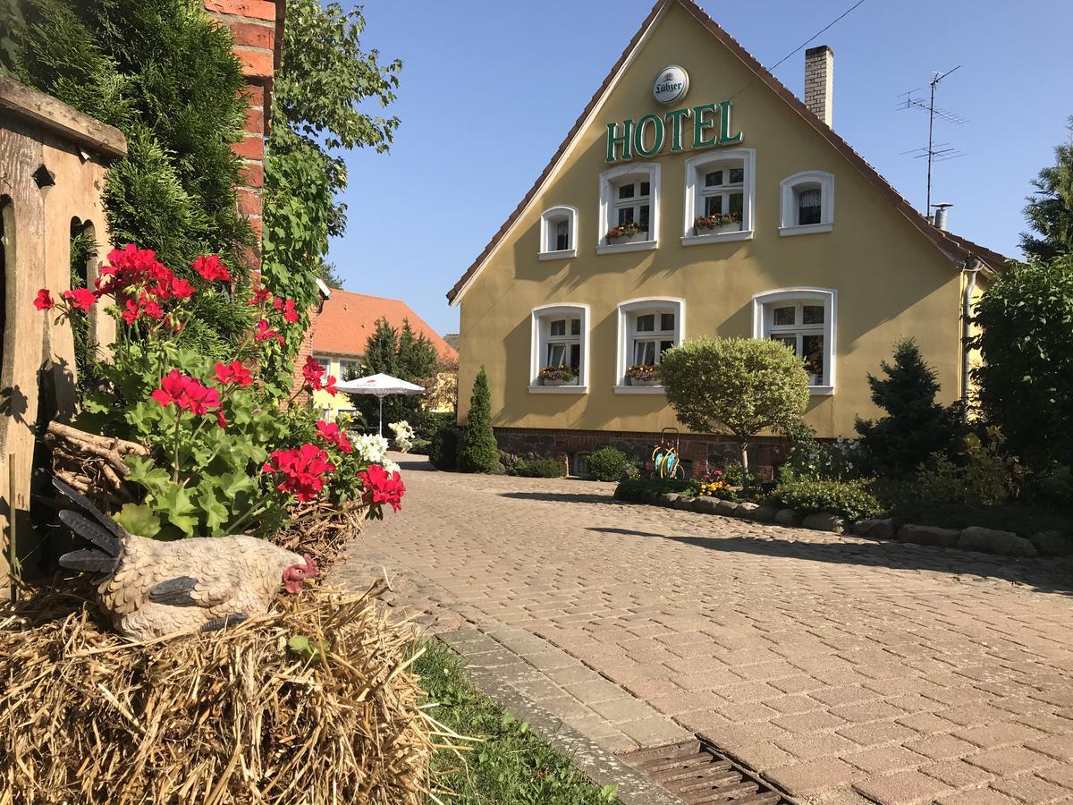 Land Gut Berlinchen Hotel ภายนอก รูปภาพ